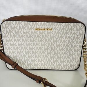 Michael Kors Signature MK Crossbody Bag | Vanilla/Luggage | Gold Hardware